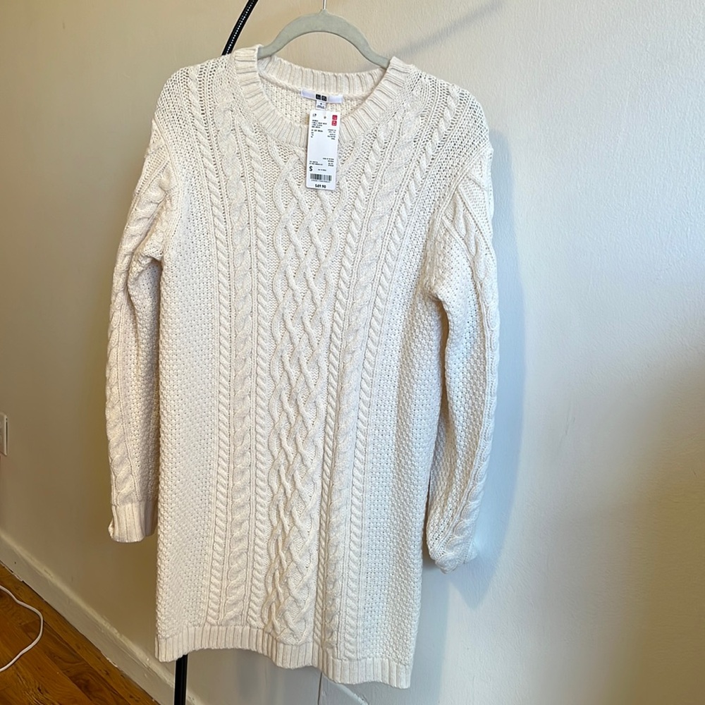 ✨Cable Crew Neck Long Sleeve Mini Dress✨